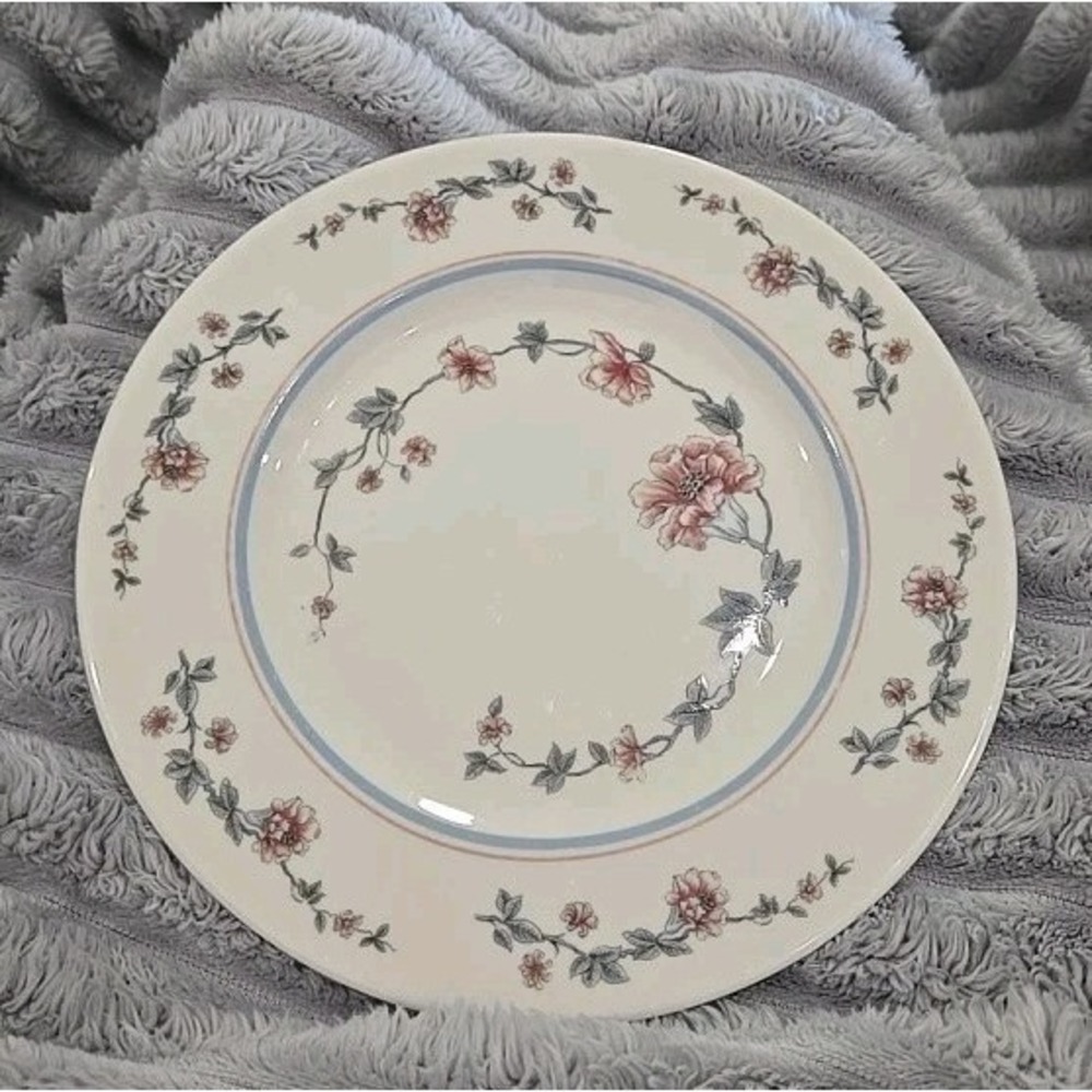 Gorham Longwood Town & Country Salad Plate 8.5" 1981 EUC!
